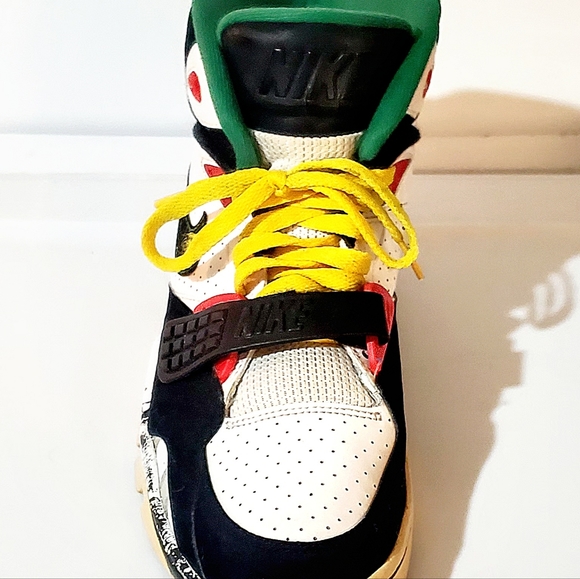 NIKE AIR TRAINER SC II HIGH TOP RASTA SHOES/SNEAKERS. MENS Sz:10 TIE AND VELCRO - Picture 12 of 13